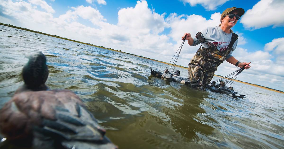 Hunt like a girl under armour cheap